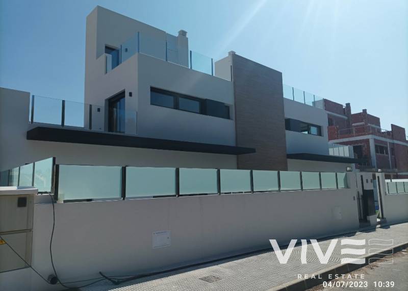 Detached Villa - Nueva construcción  - Orihuela Costa - Las Filipinas