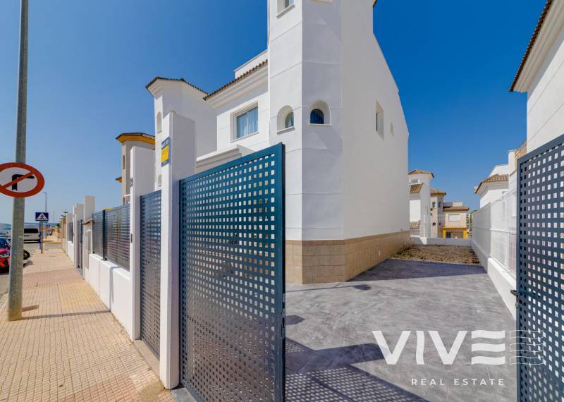 Detached Villa - Nueva construcción  - San Fulgencio - El Oasis