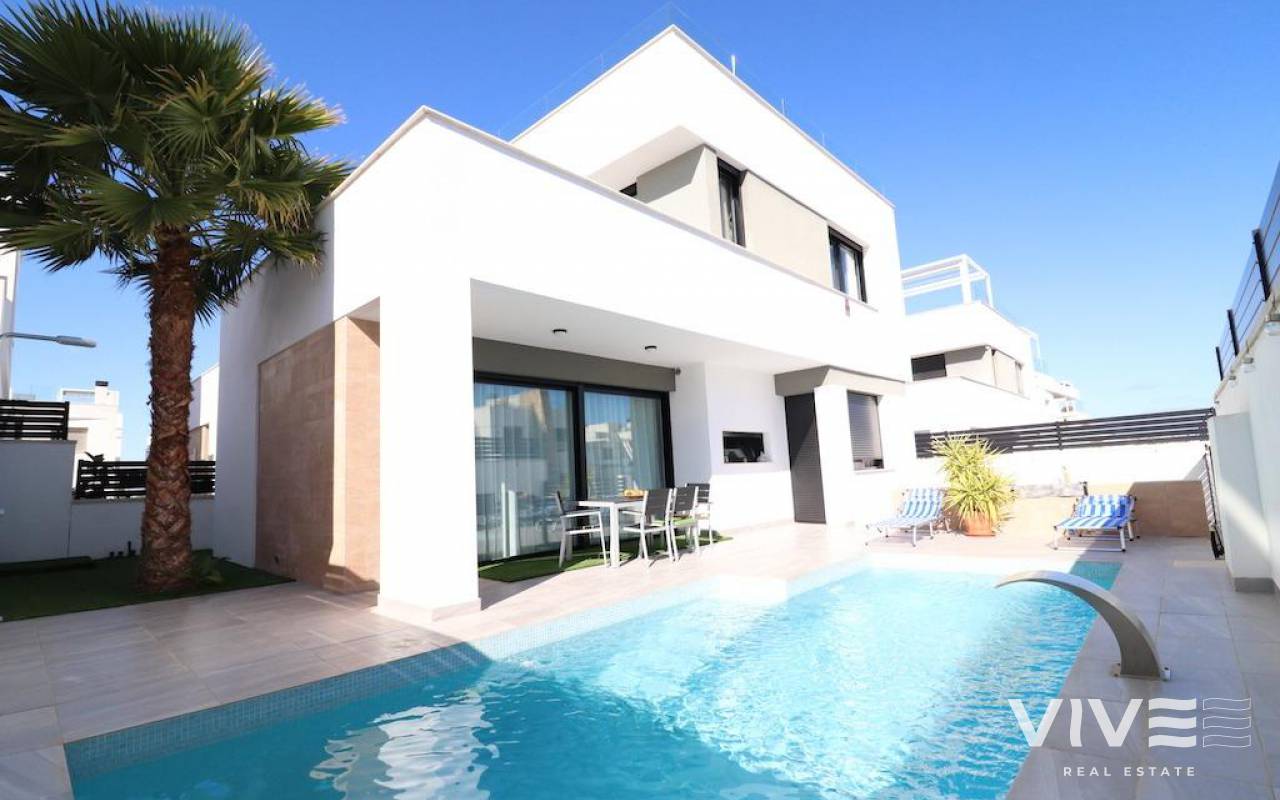 Detached Villa - Resale - Orihuela Costa - 49812