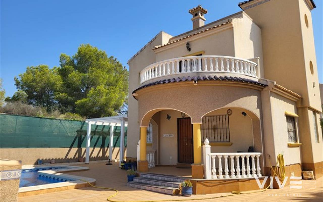 Detached Villa - Resale - Orihuela Costa - DOLP-34990