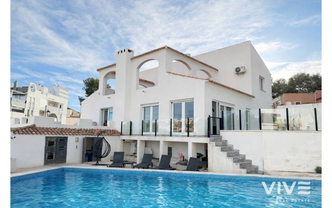 Detached Villa - Resale - Orihuela Costa - DOLP-40771