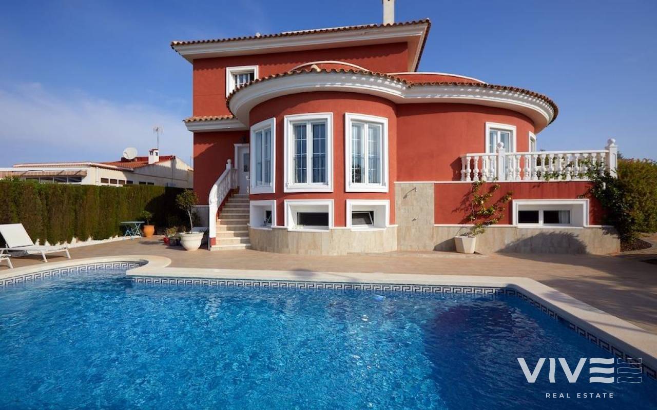 Detached Villa - Resale - Rojales - 12601