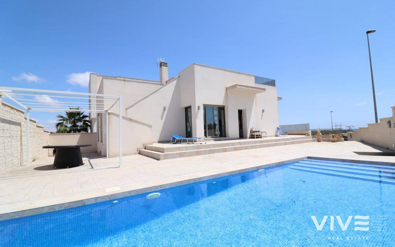 Detached Villa - Resale - San Miguel de Salinas - 80617