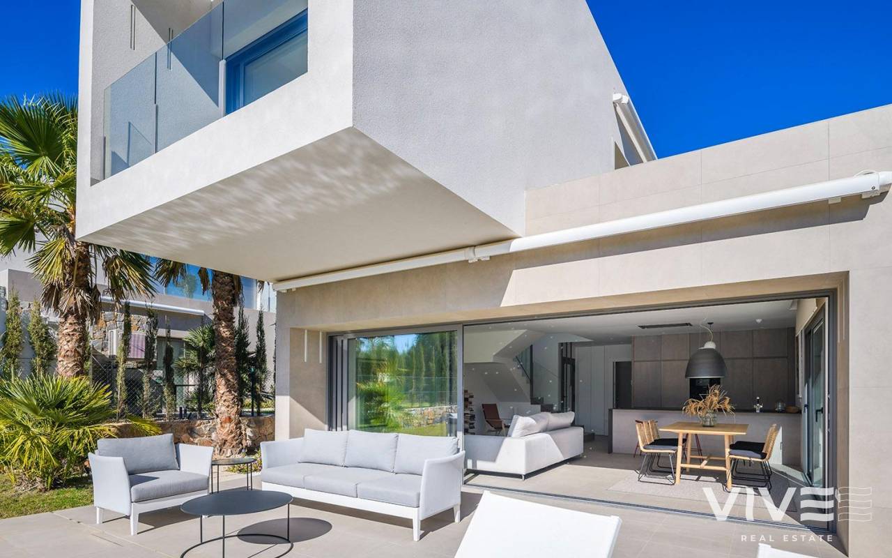 Detached Villa - Resale - San Miguel de Salinas - PF-42611