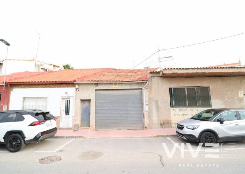 Detached Villa - Resale - Torrevieja - Acequion
