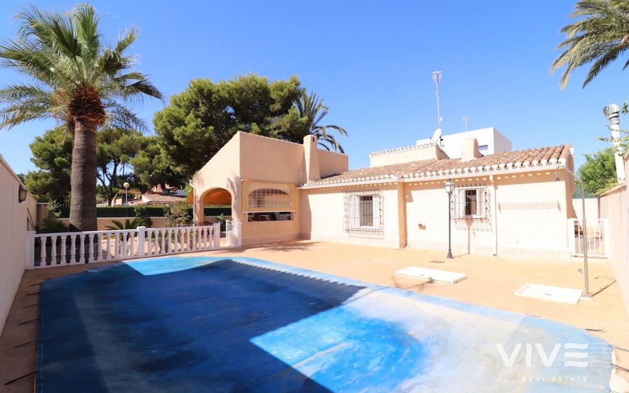 Detached Villa - Segunda mano - Orihuela Costa - 22094
