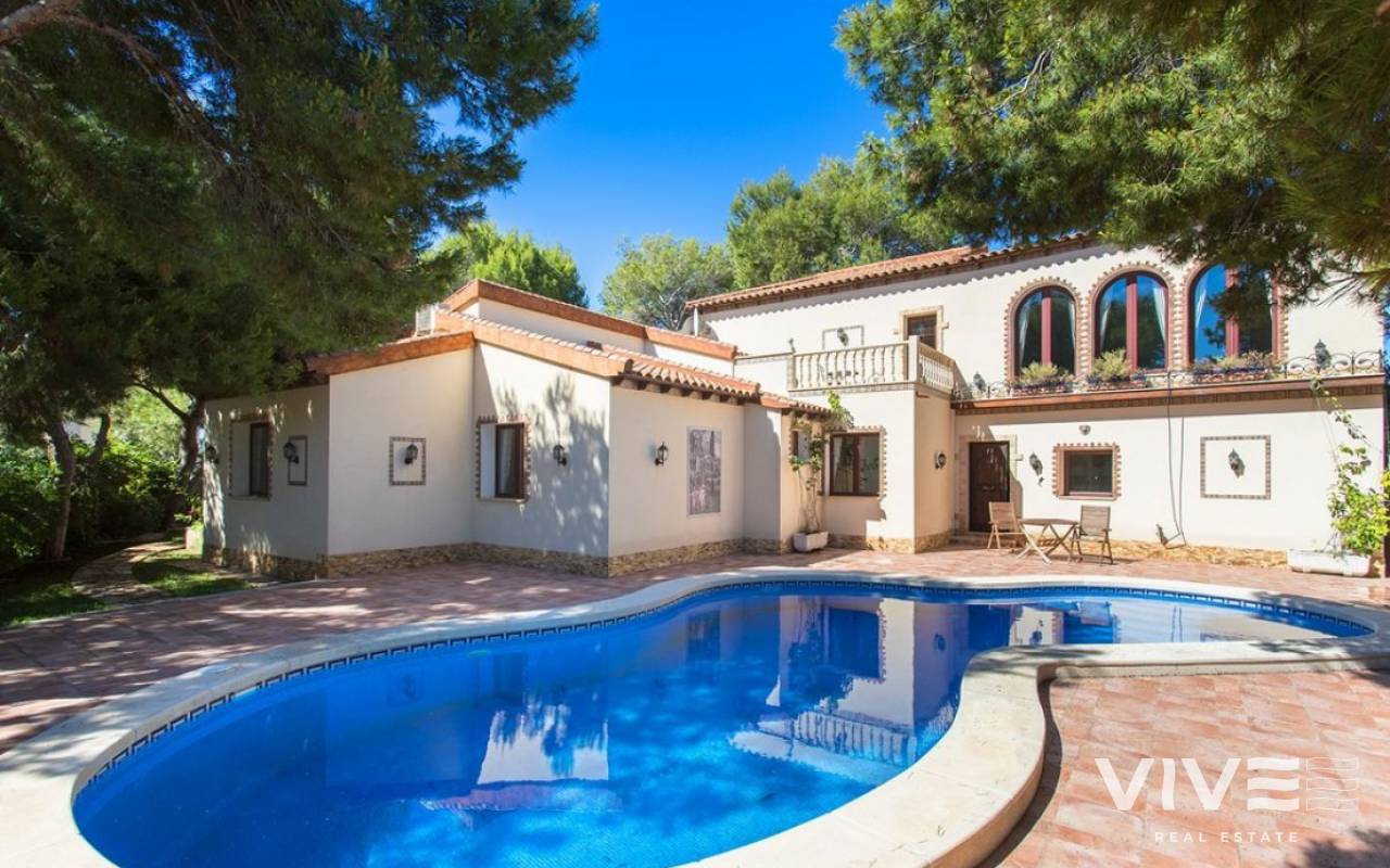 Detached Villa - Segunda mano - Orihuela Costa - 43584