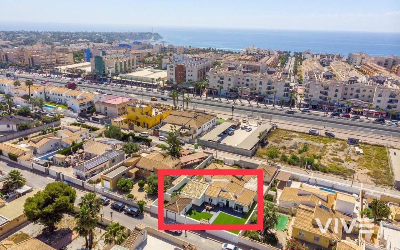 Detached Villa - Segunda mano - Orihuela Costa - 58241