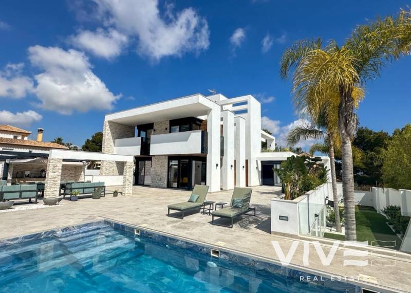 Detached Villa - Segunda mano - Orihuela Costa - Villamartin