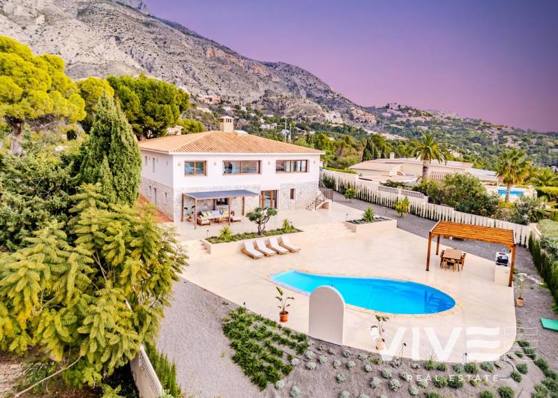 Detached Villa - Verkauf - Altea - Altea La Vella