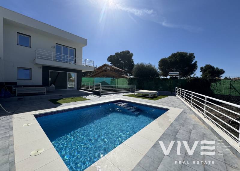 Detached Villa - Verkauf - Los Balcones - Los Balcones