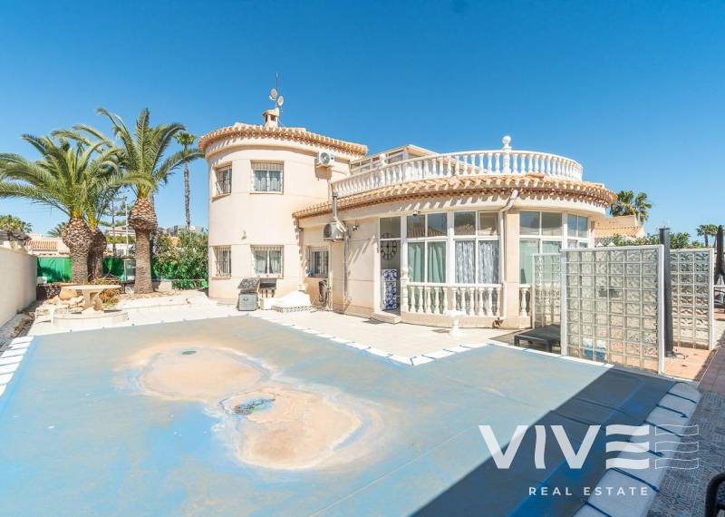Detached Villa - Verkauf - Orihuela Costa - La Zenia