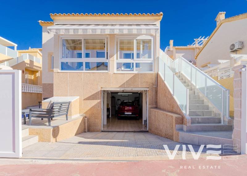 Detached Villa - Verkauf - Orihuela Costa - Los Altos