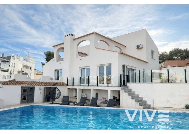 Detached Villa - Verkauf - Orihuela Costa - Villamartin