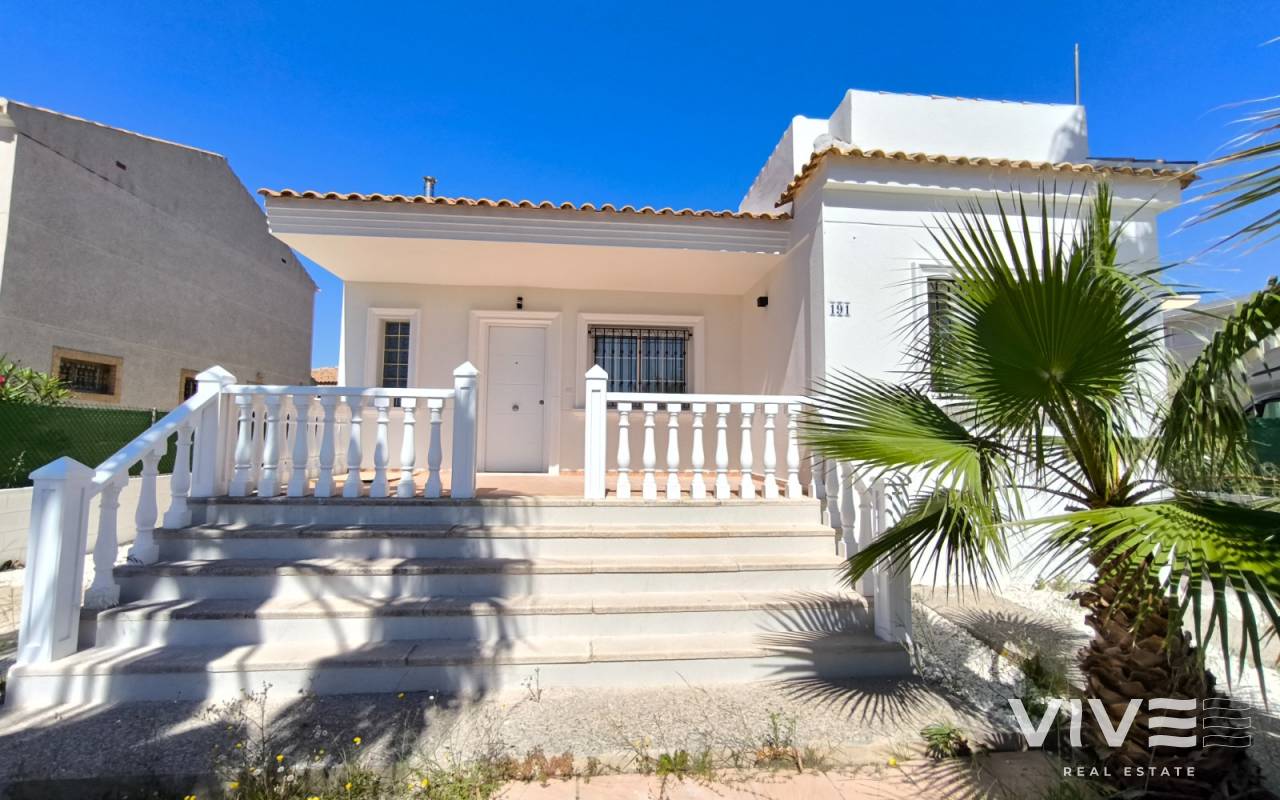 Detached Villa - Verkauf - San Fulgencio - RE0302