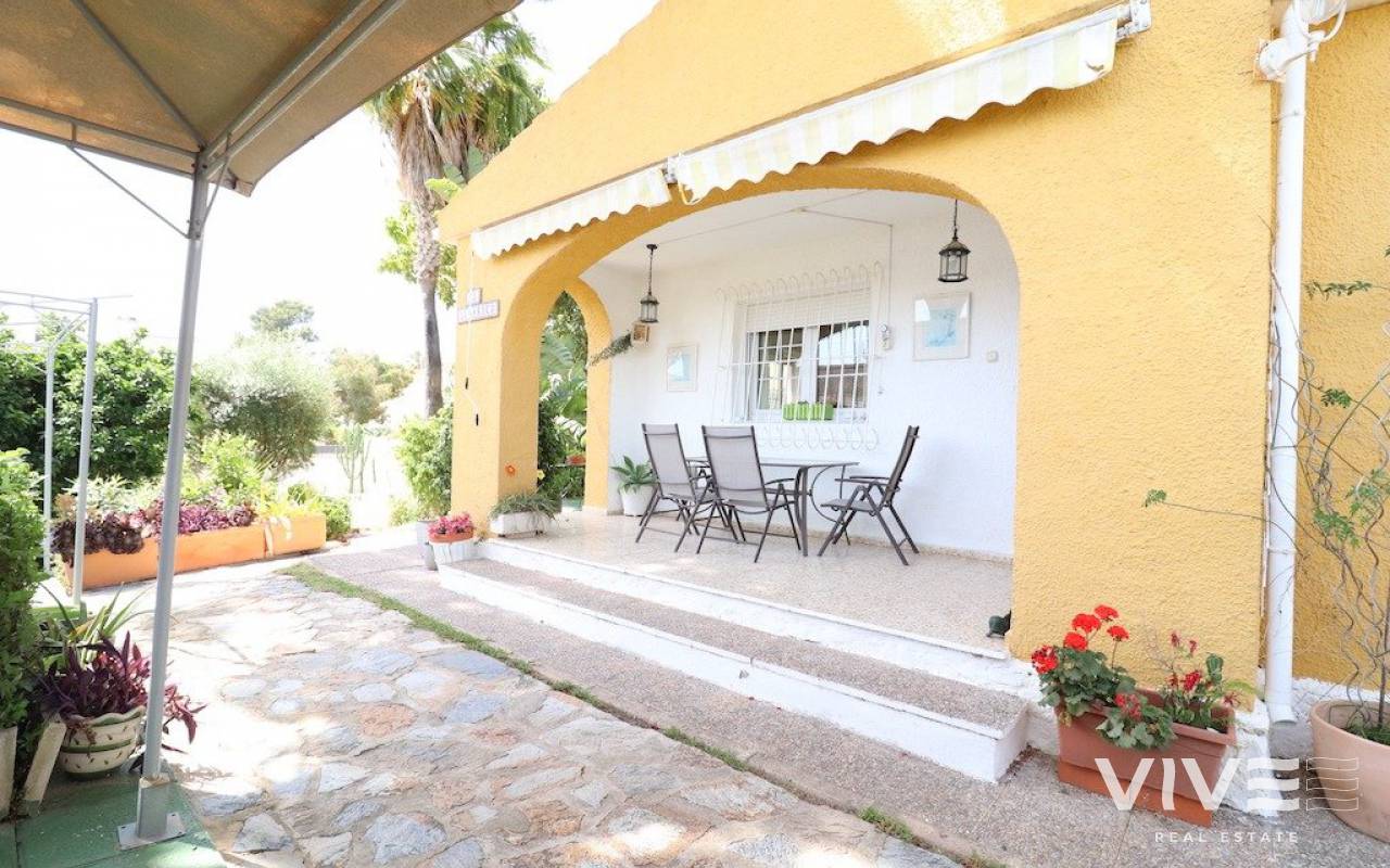 Detached Villa - Verkauf - Torrevieja - 23620