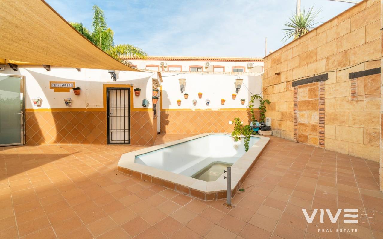 Detached Villa - Verkauf - Torrevieja - PF-90134
