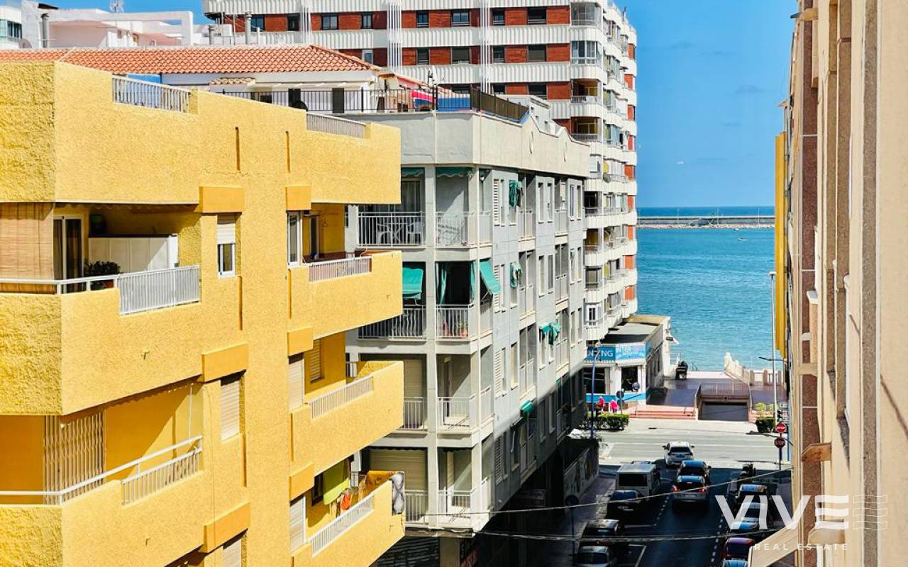 Försäljning  - Apartamento - Torrevieja - Playa de La Acequion