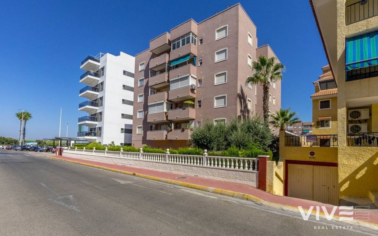 Försäljning  - Lägenhet - Torrevieja - La Mata