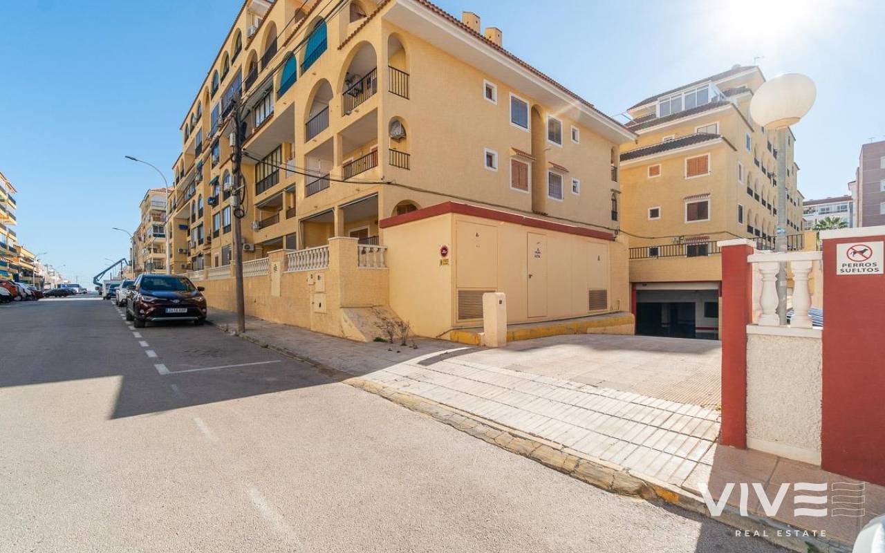 Garage - Verkauf - Torrevieja - PF-32063