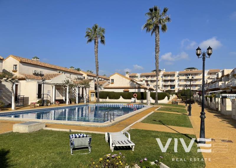 Lägenhet - Försäljning  - Orihuela Costa - Cabo Roig