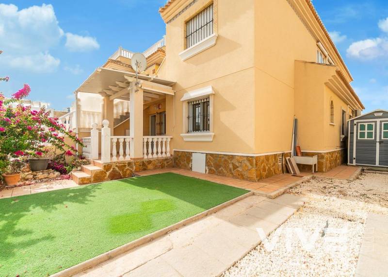 Lägenhet - Försäljning  - Orihuela Costa - Los Dolses