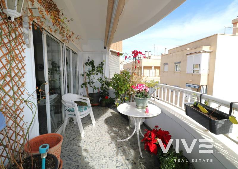 Lägenhet - Försäljning  - Santa Pola - Centro