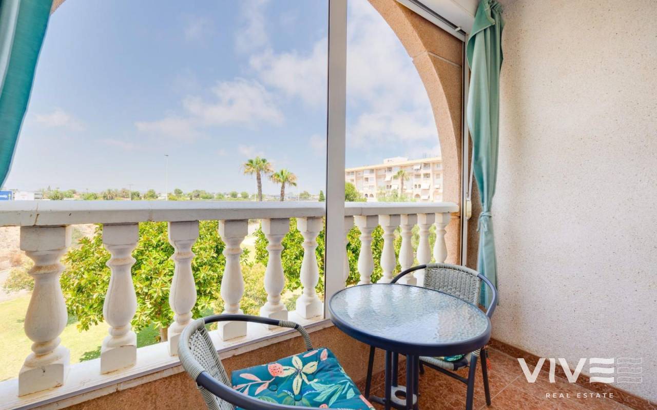 Lägenhet - Försäljning  - Torrevieja - 37701