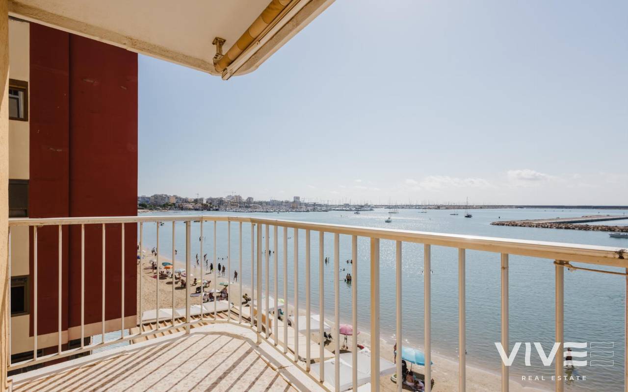 Lägenhet - Försäljning  - Torrevieja - 50717