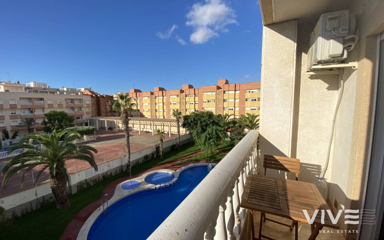 Lägenhet - Försäljning  - Torrevieja - RE0236