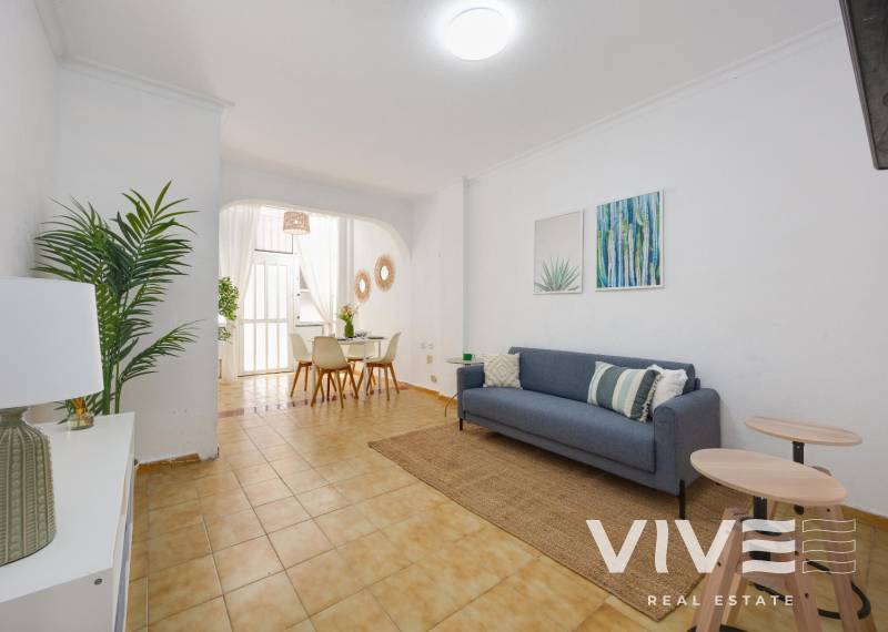 Lägenhet - Försäljning  - Torrevieja - Torrevieja