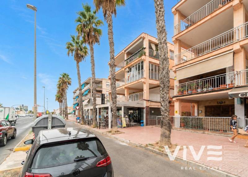 Lägenhet - Försäljning  - Torrevieja - Torrevieja