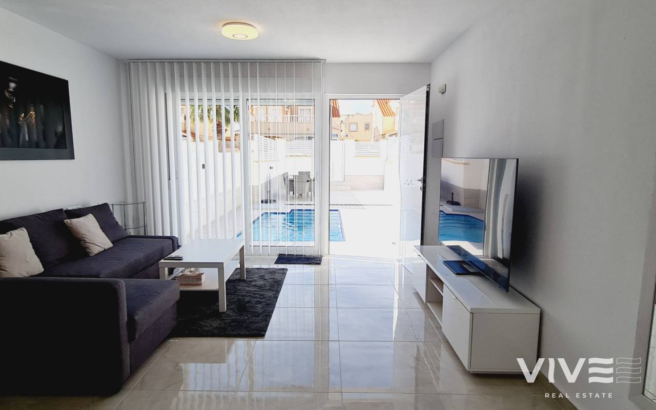 Long time Rental - Terraced house - Alicante - LA ZENIA