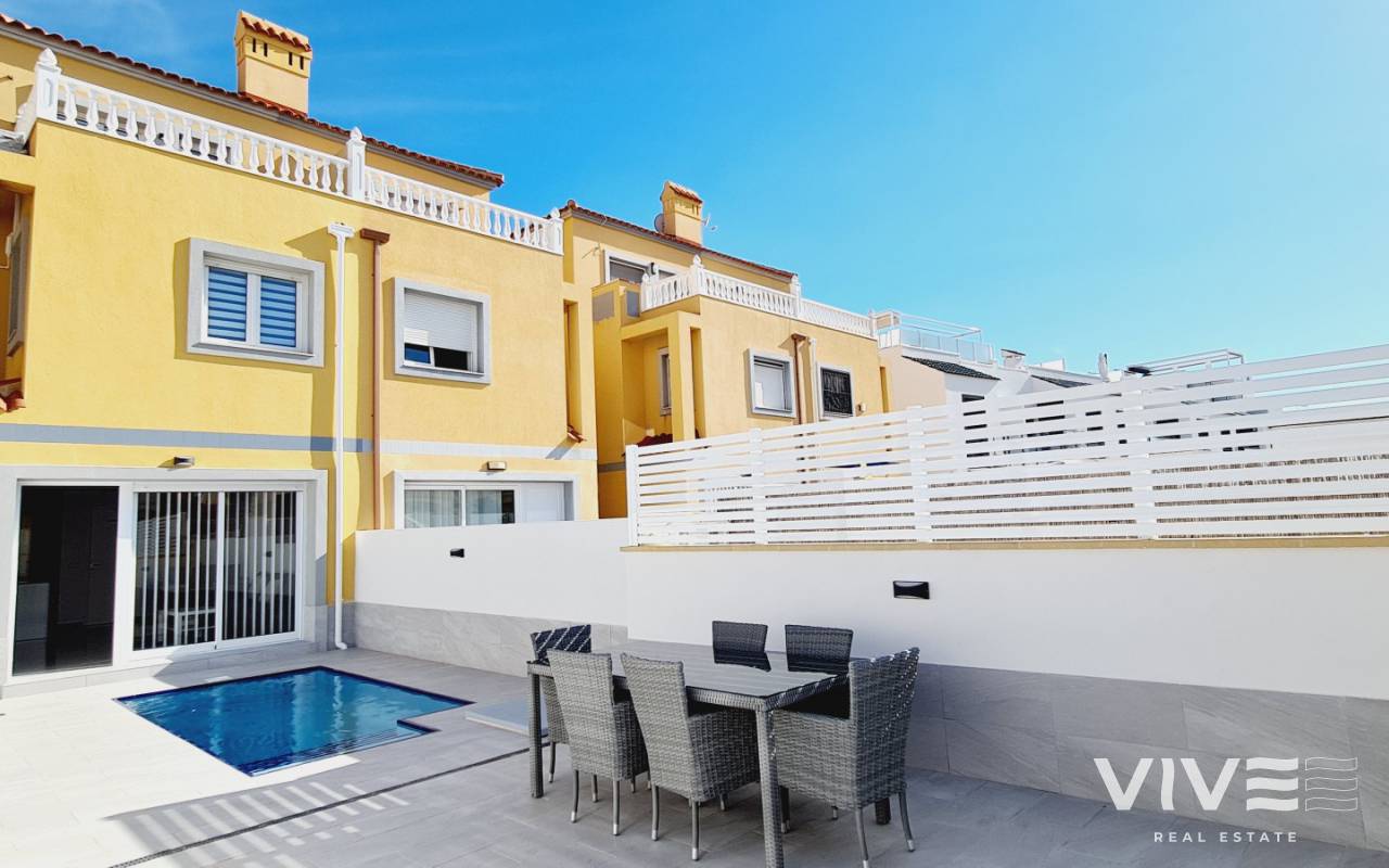 Long time Rental - Terraced house - Alicante - LA ZENIA