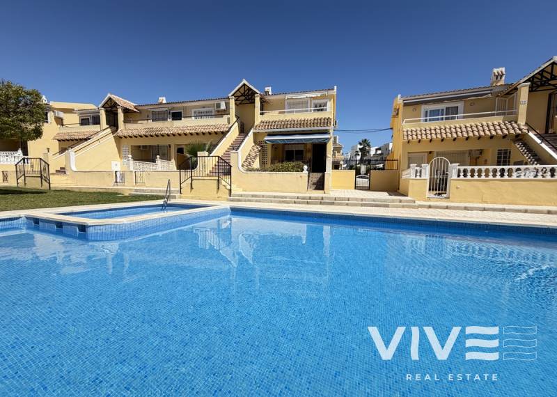 Mieszkanie - Rynek wtórny - Orihuela Costa - Villamartin