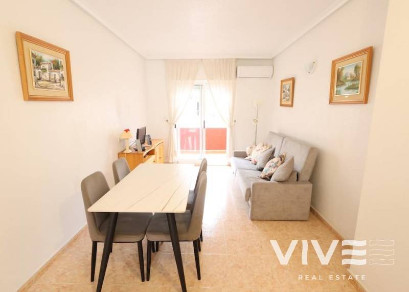 Mieszkanie - Rynek wtórny - Torrevieja - 