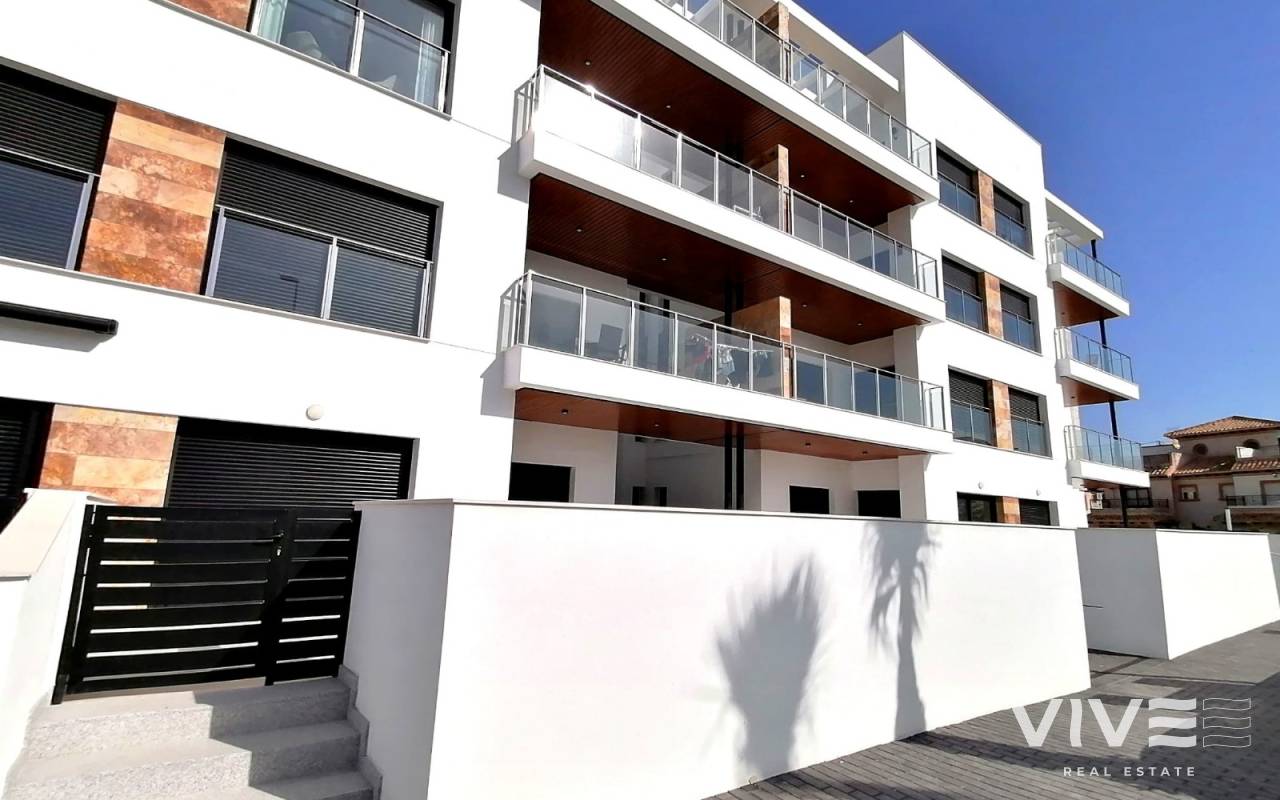 Mieszkanie - Wynajem - Orihuela Costa - LT0052 Zenia Star