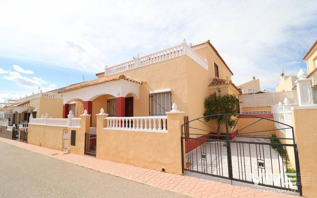 Radhus - Försäljning  - Orihuela Costa - 19327