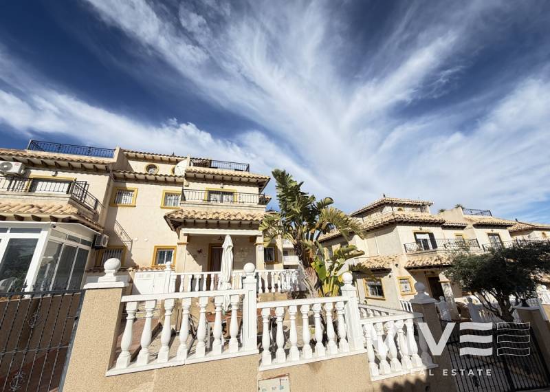 Radhus - Försäljning  - Orihuela Costa - Villamartin