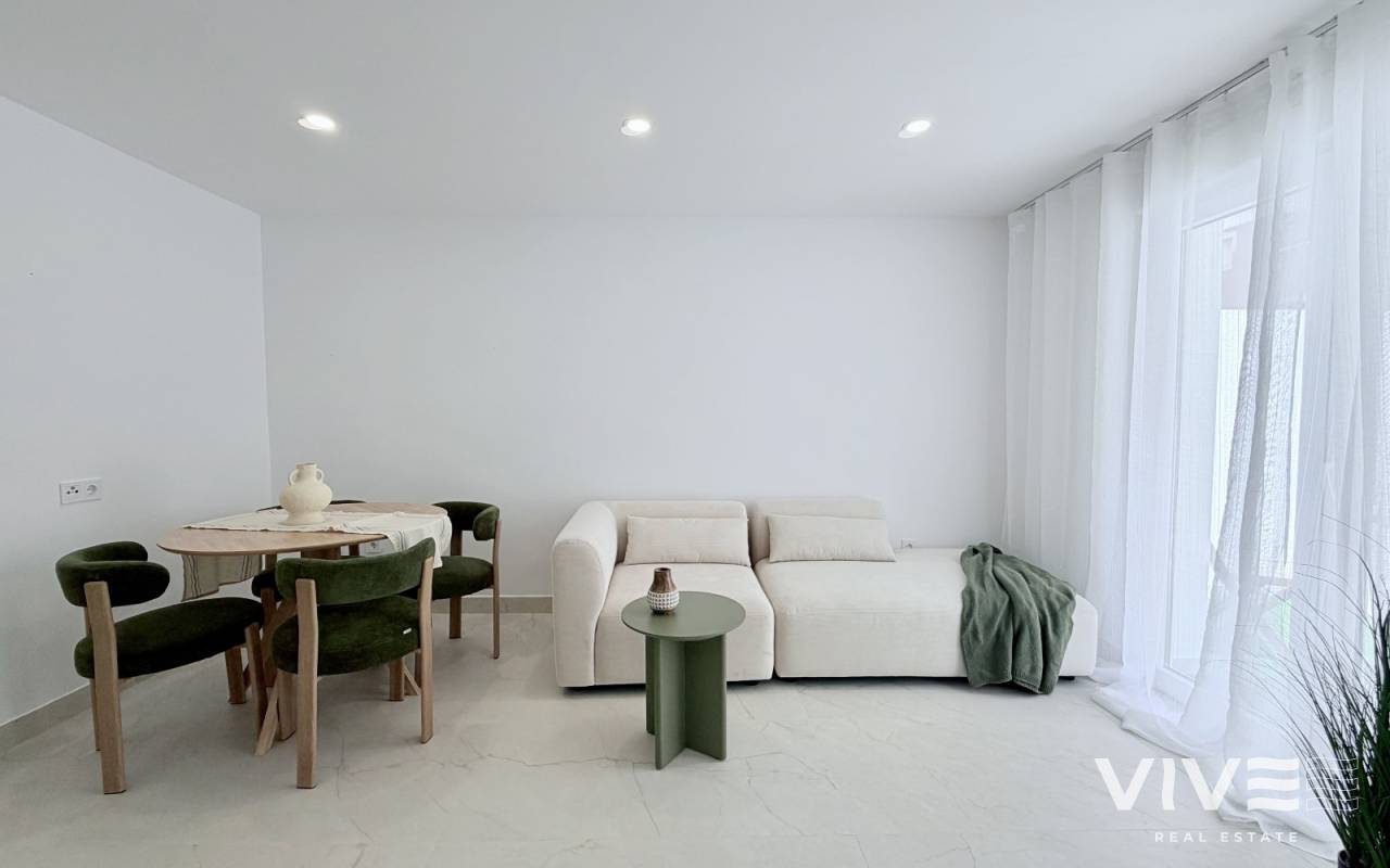 Reihenhaus - Verkauf - Torrevieja - RE0329
