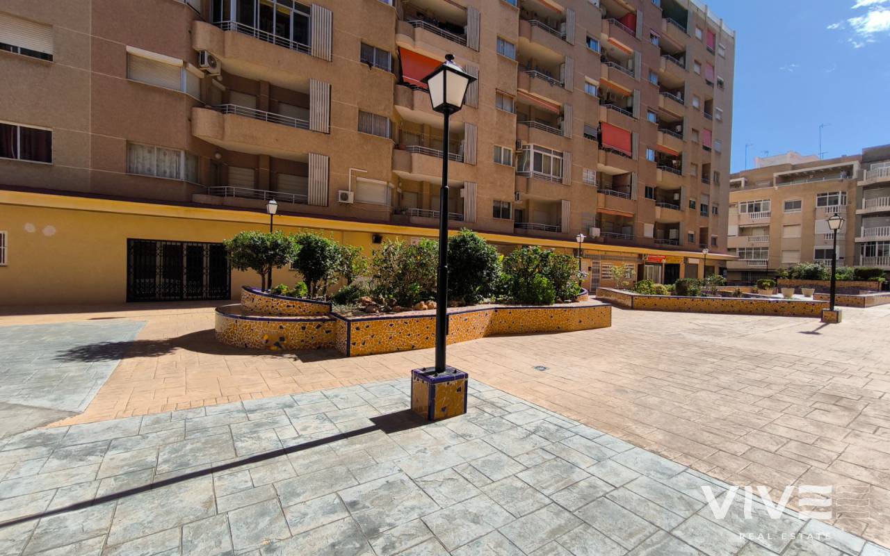 Resale - Apartment - Torrevieja - Avenida Habaneras - Curva de Palangre
