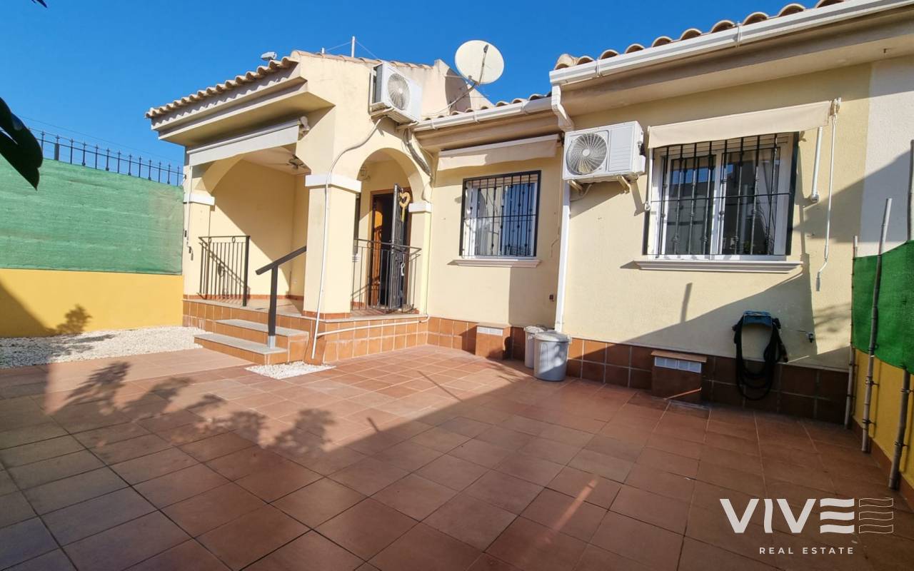 Terraced house - Resale - La Marina / Guardamar - RECOL07