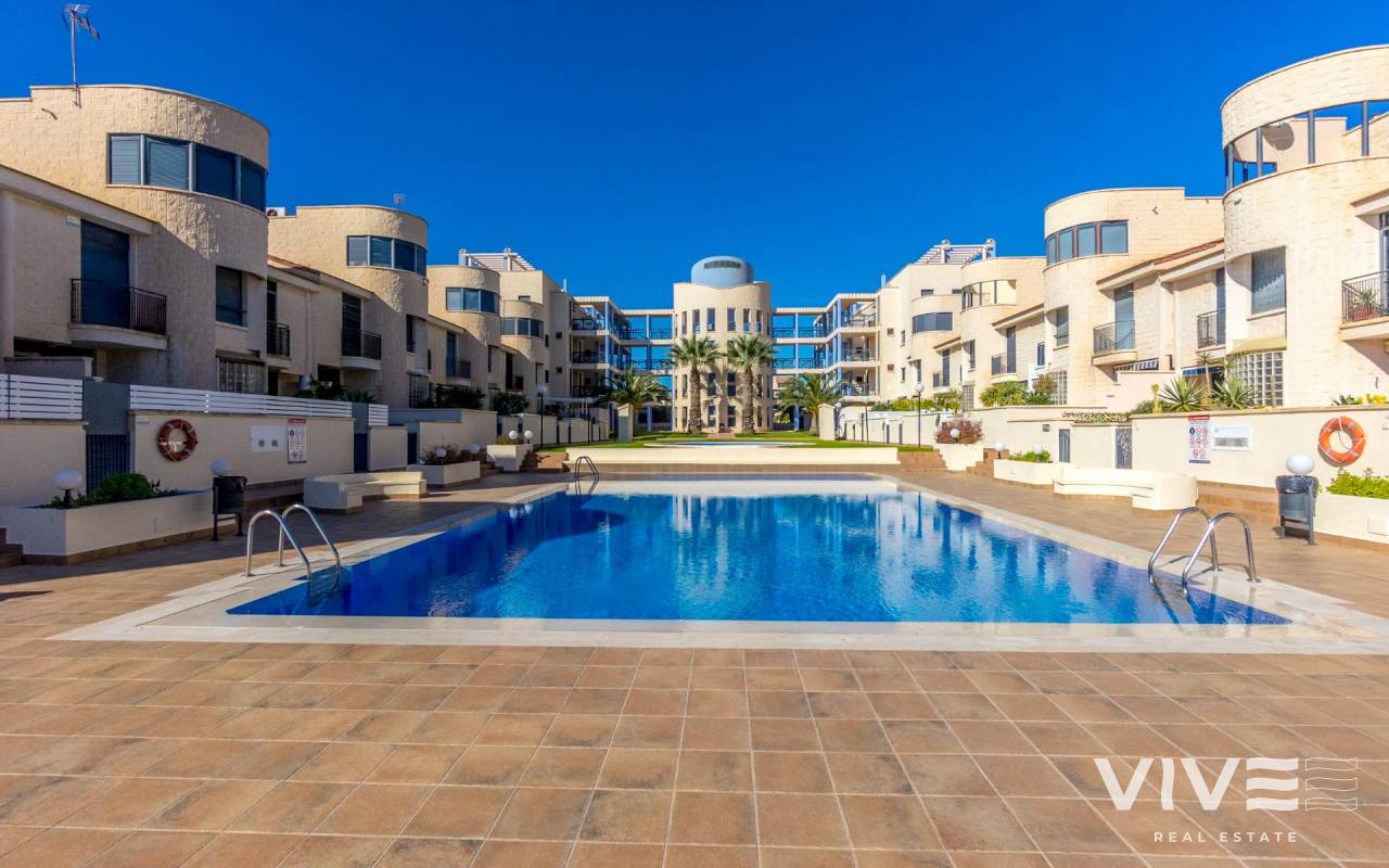 Terraced house - Resale - Orihuela Costa - 29557