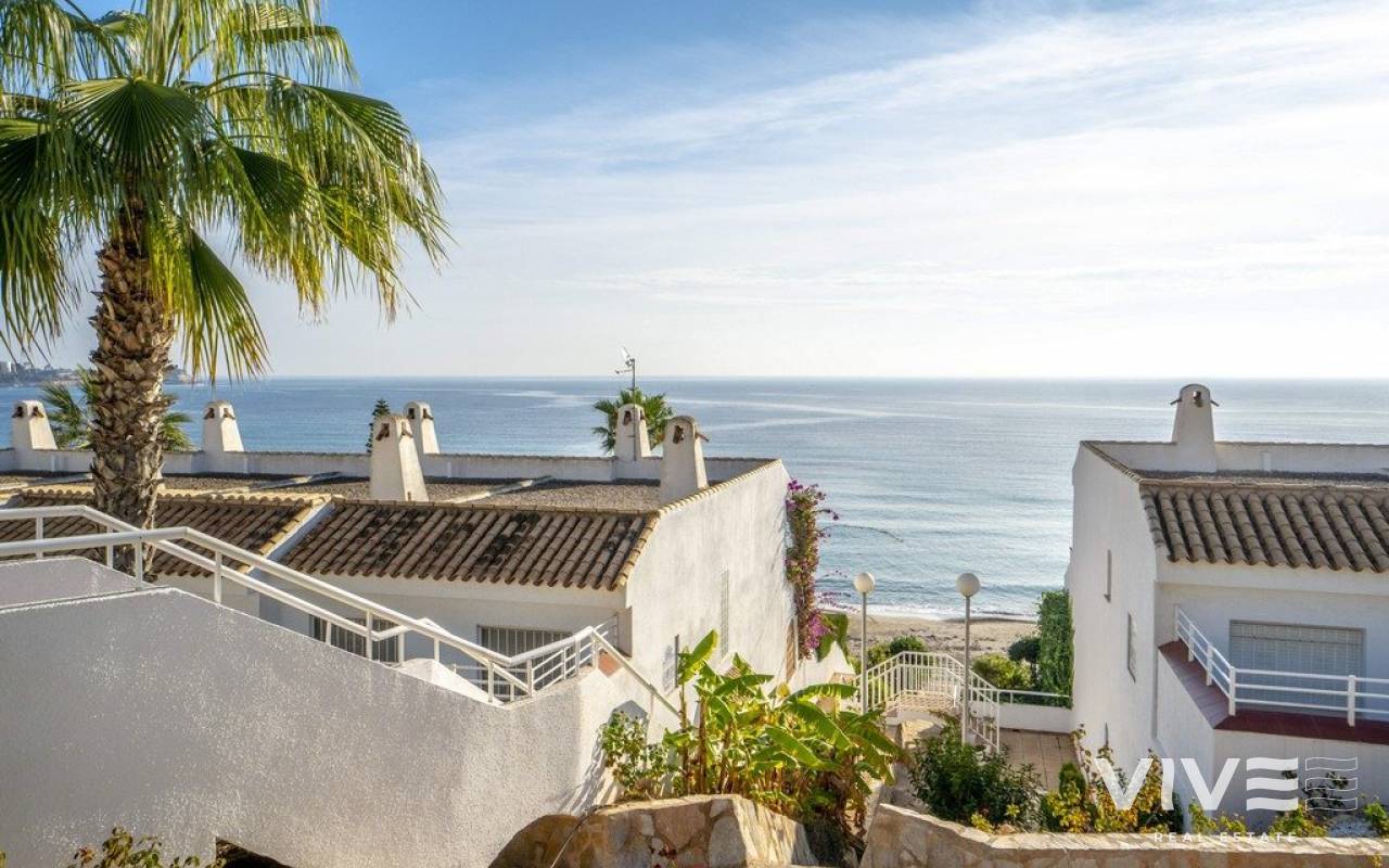 Terraced house - Resale - Orihuela Costa - 93251