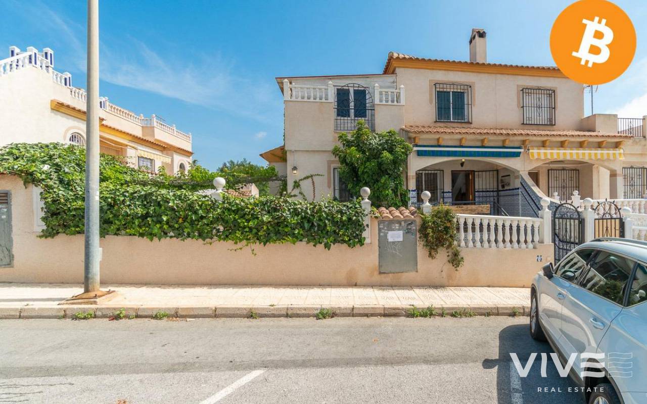 Terraced house - Resale - Torrevieja - PF-89155