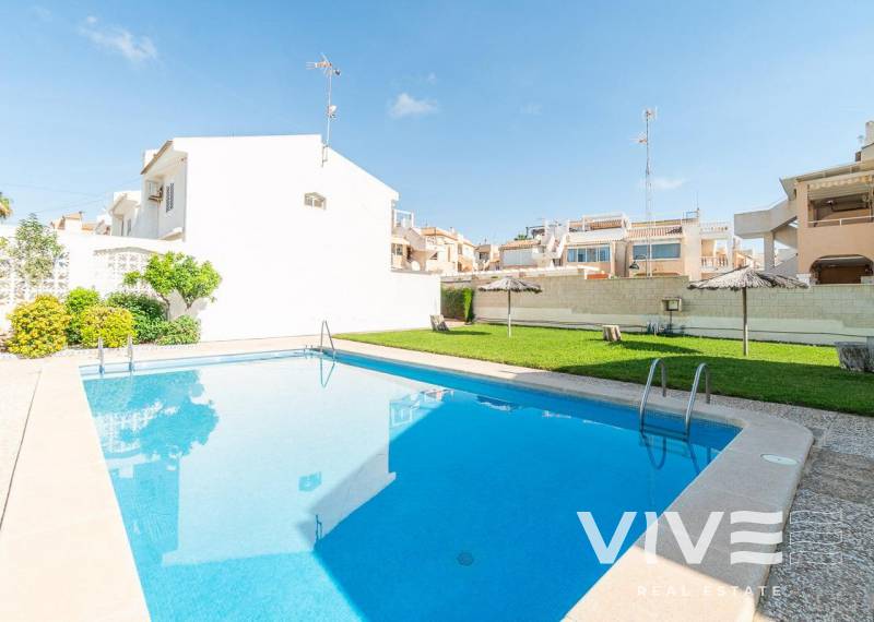 Terraced house - Resale - Torrevieja - Torrevieja