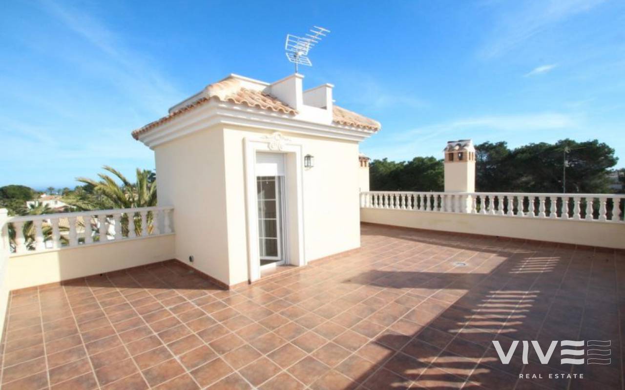 Verkauf - Villa - Orihuela Costa - Cabo Roig