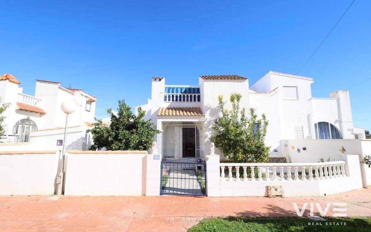 Villa - Resale - Orihuela Costa - 64710