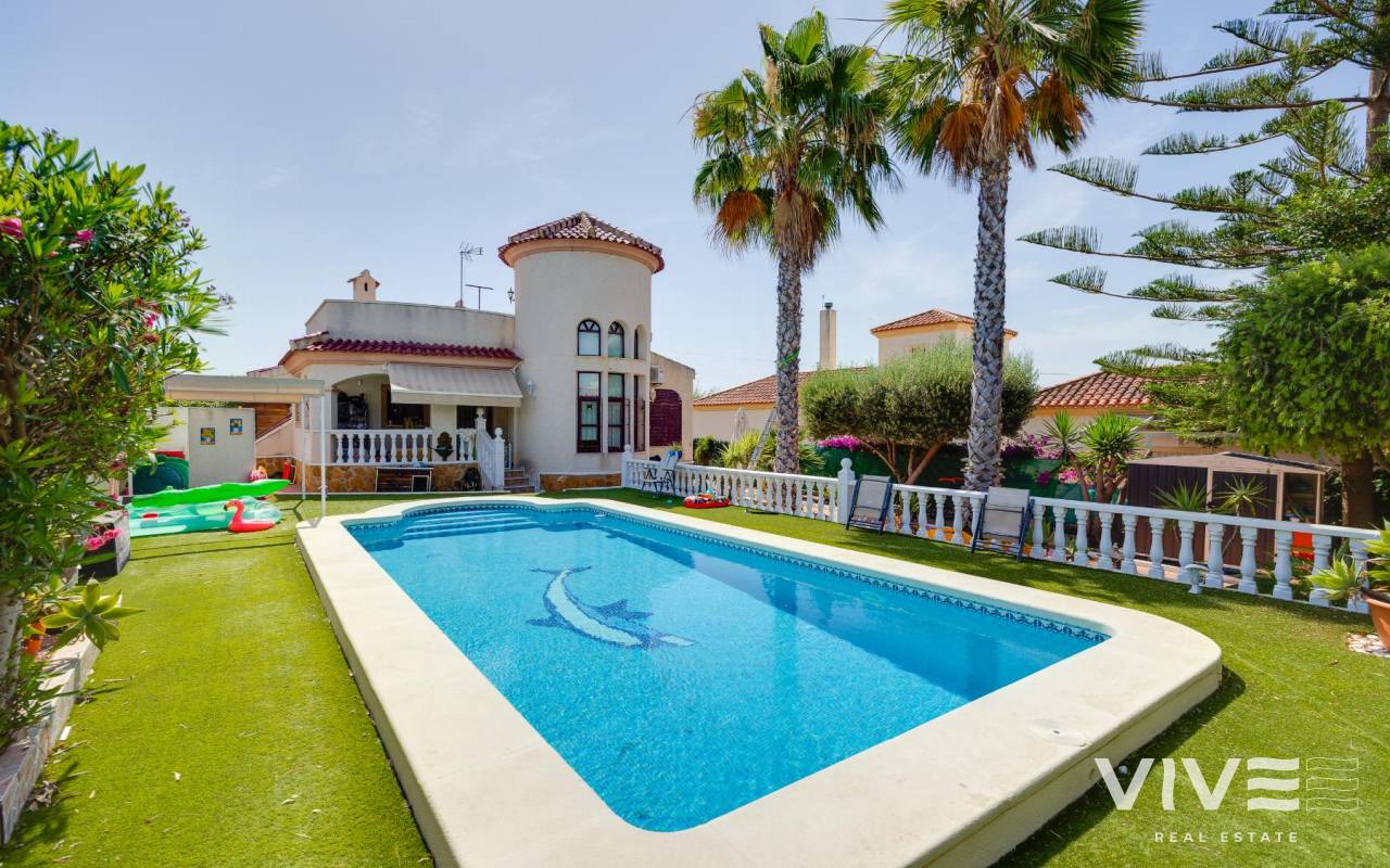 Villa - Segunda mano - San Fulgencio - 94305