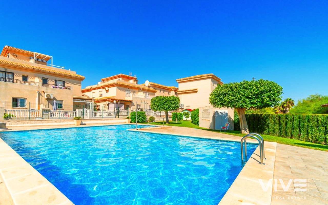 Villa - Verkauf - Orihuela Costa - PF-19561